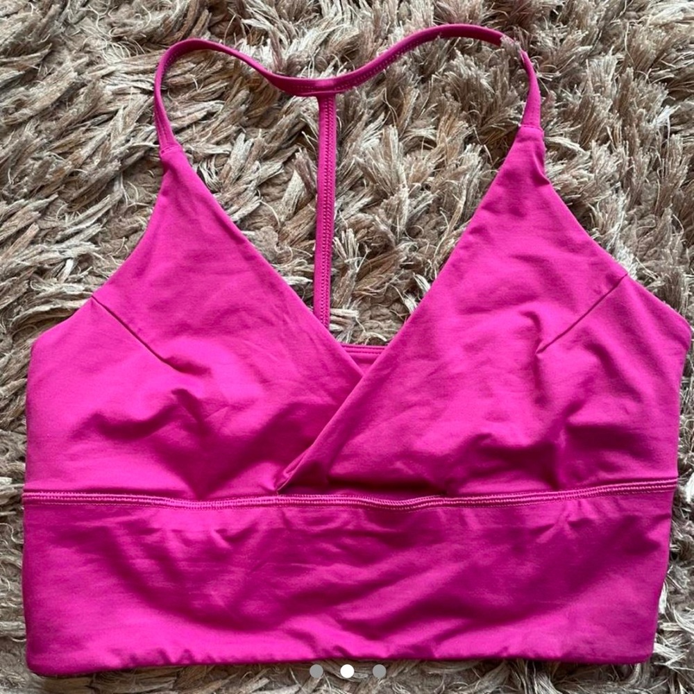 pink lululemon crossover bra!